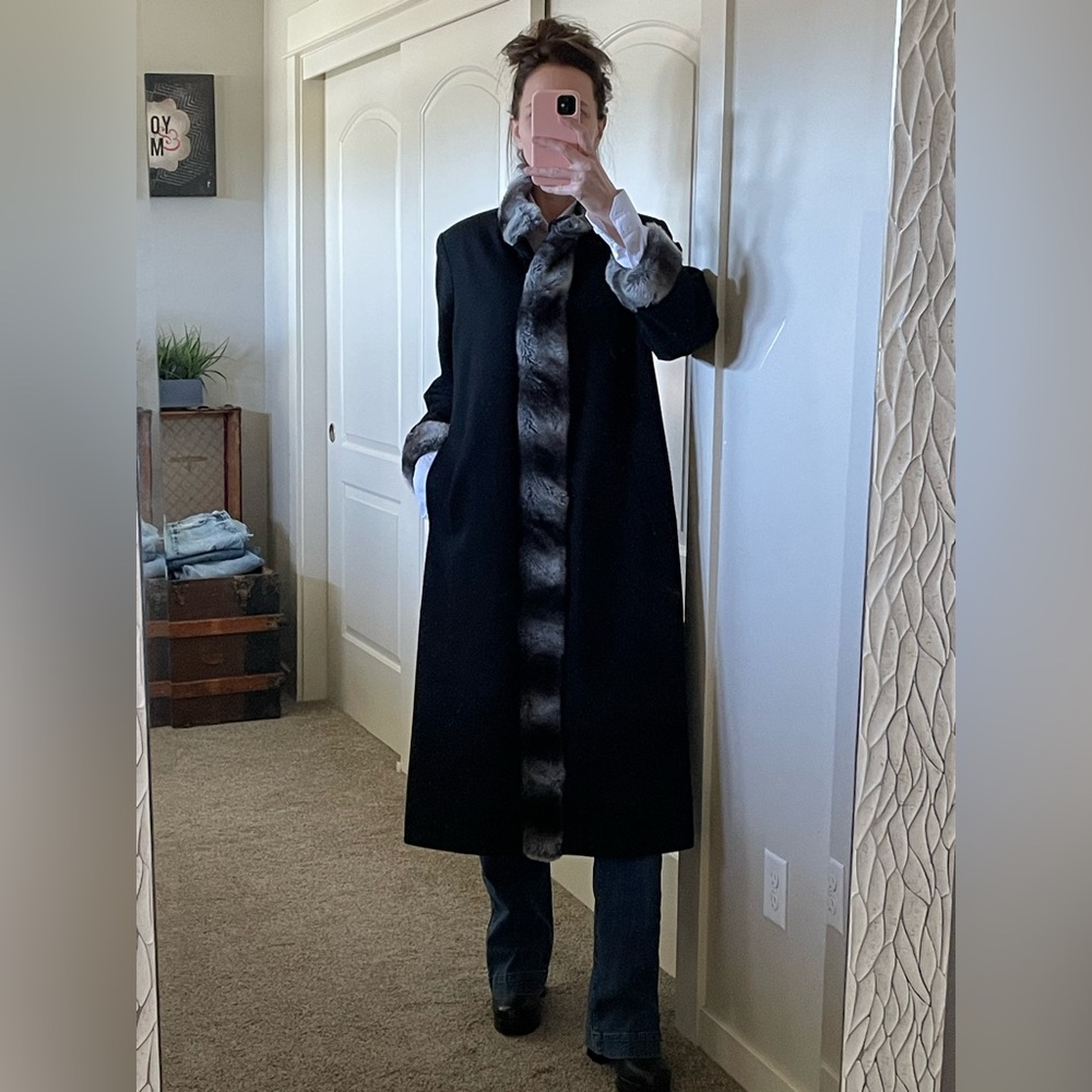 Amazing Coat - image 1